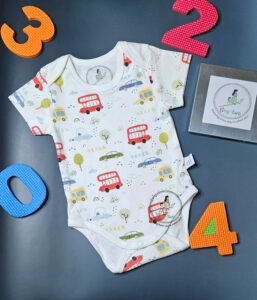 100% Organic Cotton Short-Sleeve Bodysuit – "Vehicle Print"