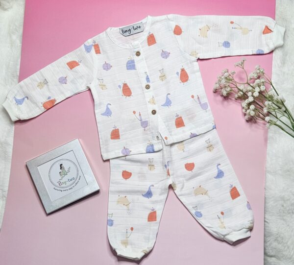 20251220_191027.jpg Premium Muslin Pyjama Set – "The garden song bird" Edition