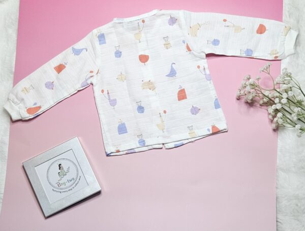 20251220_191201.jpg Premium Muslin Pyjama Set – "The garden song bird" Edition