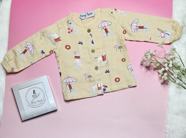20251220_191840.jpg Premium Muslin Pyjama Set – "Sand & Surf Dog" Edition