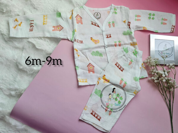 "Farm Life":Pure Comfort for Growing Explorers: The Muslin Long-Sleeve Pyjama Set