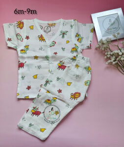 "Jungle Friends":Pure Comfort for Growing Explorers: The Muslin Long-Sleeve Pyjama Set