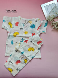 "Candy Treat":Pure Comfort for Growing Explorers: The Muslin Long-Sleeve Pyjama Set