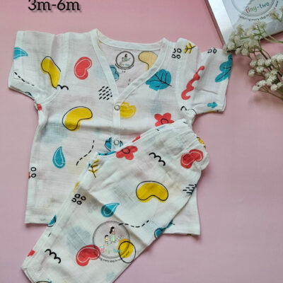 "Candy Treat":Pure Comfort for Growing Explorers: The Muslin Long-Sleeve Pyjama Set