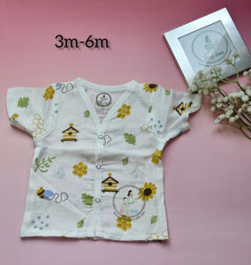 "Honey Bee":Pure Comfort for Growing Explorers: The Muslin Long-Sleeve Pyjama Set