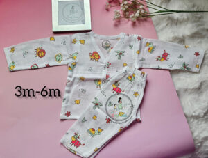 Jungle Friends: The Muslin Long-Sleeve Pyjama Set