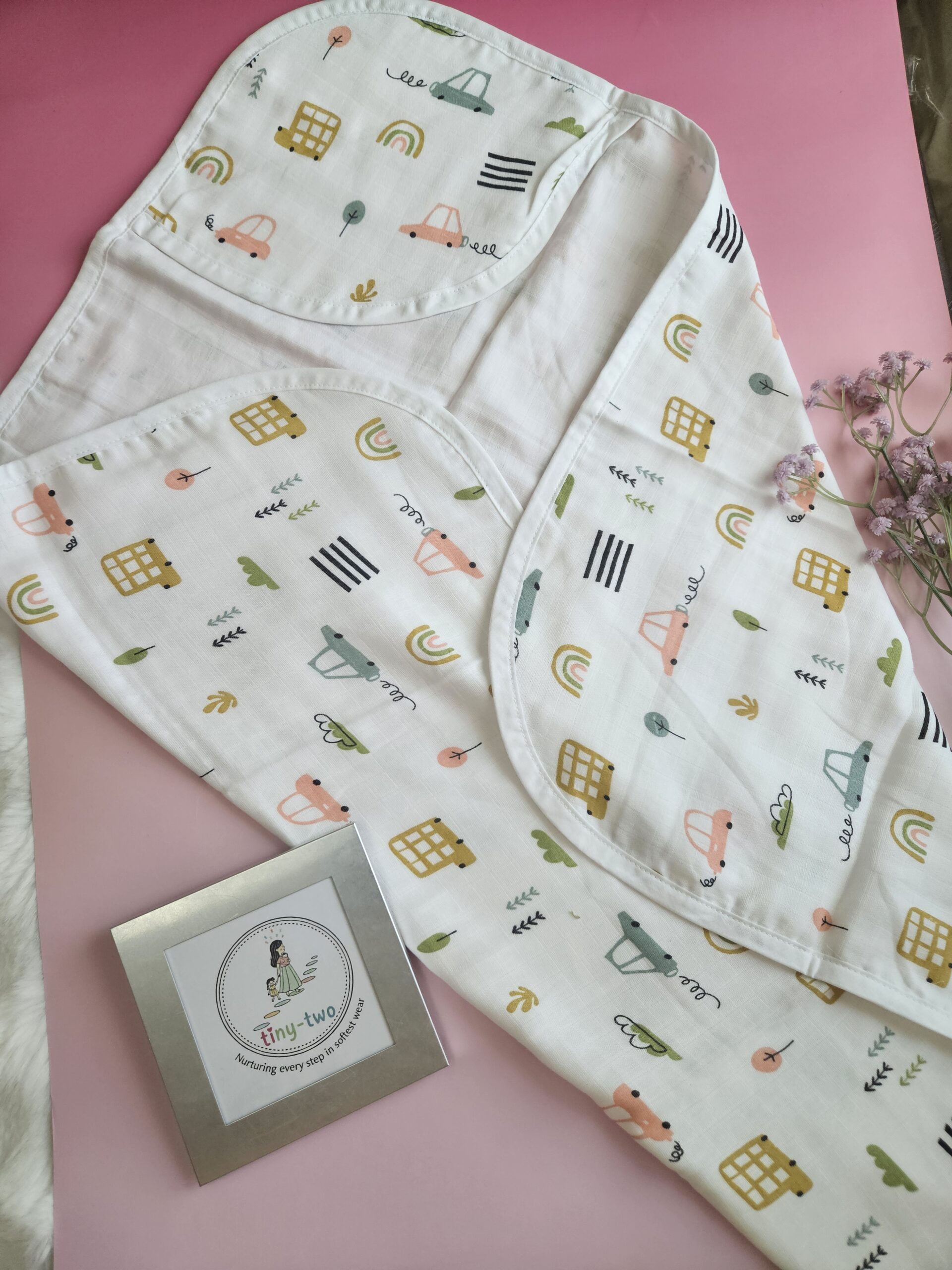 20260510_132243.jpg 2-Layer Ultra-Lightweight Muslin Hooded Baby Towel