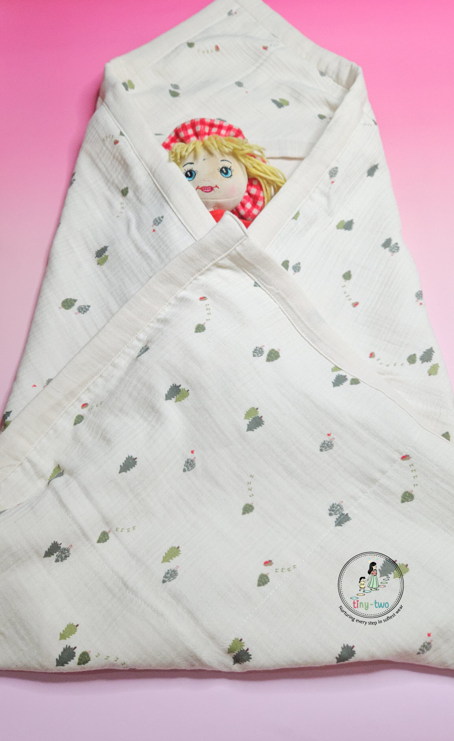InShot_20260223_235349120.jpg Ultra-Soft 4-Layer Muslin Hooded Towel for Newborns & Toddlers