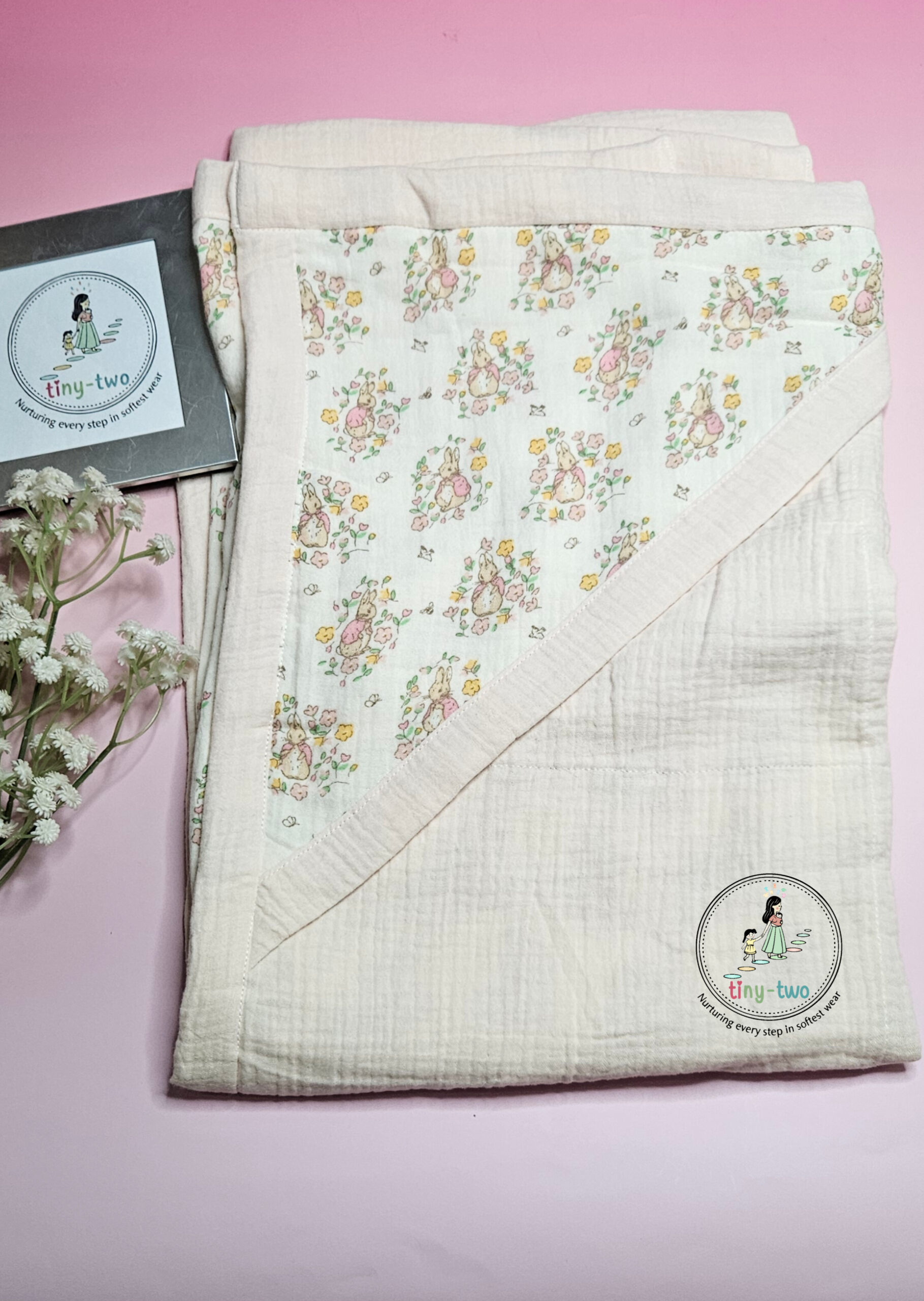 InShot_20260223_235524983.jpg Ultra-Soft 4-Layer Muslin Hooded Towel for Newborns & Toddlers