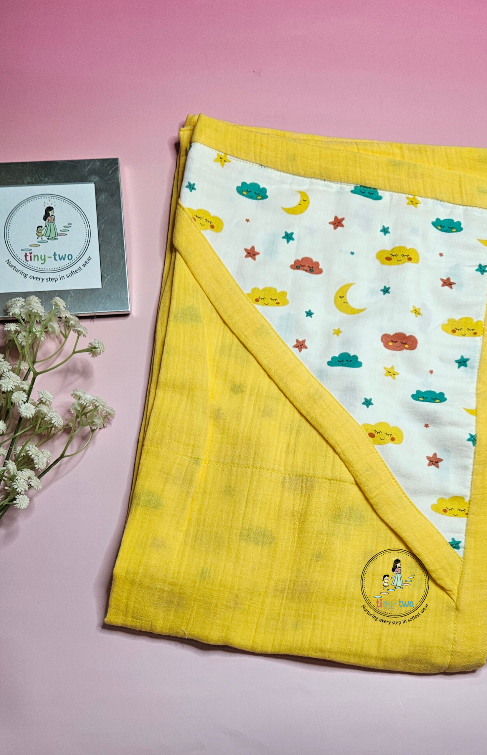 InShot_20260224_000617015.jpg Ultra-Soft 4-Layer Muslin Hooded Towel for Newborns & Toddlers