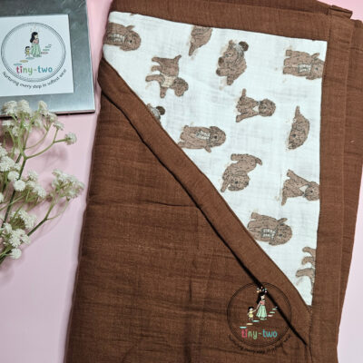 Ultra-Soft 4-Layer Muslin Hooded Towel for Newborns & Toddlers - 2